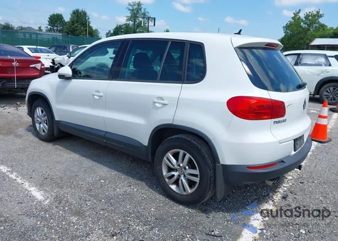 2013 Volkswagen Tiguan S z USA, uszkodzony, nr VIN WVGAV3AX2DW575668